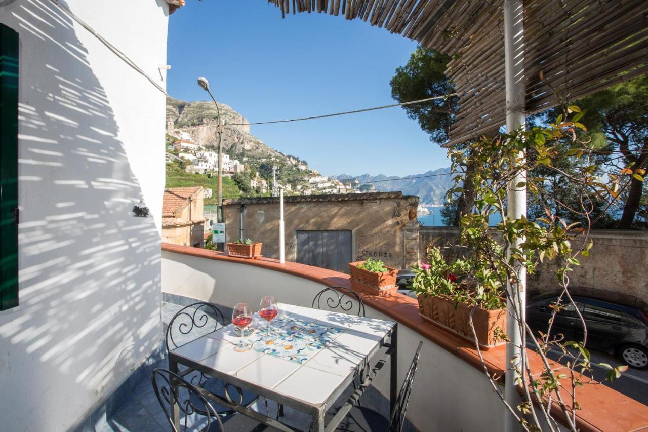 House Sun And Moon Appartement Amalfi Buitenkant foto